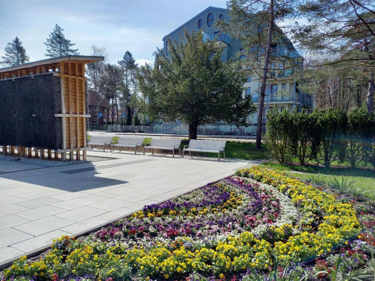 Apartament Rezydencja Bursztyn 슈비노우이스쳬 외부 사진